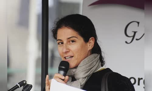 Dilsa Demirbag Sten