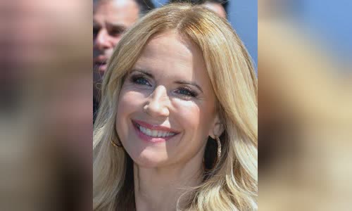 Kelly Preston