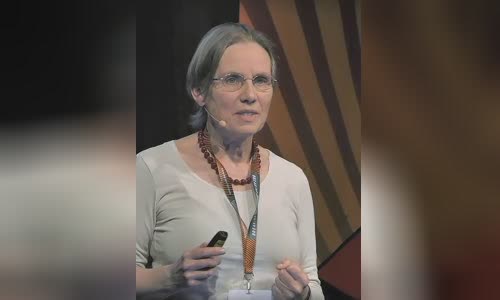 Julia Yeomans