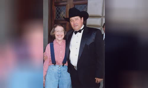 Barry Corbin