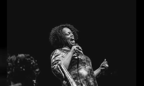 Dianne Reeves