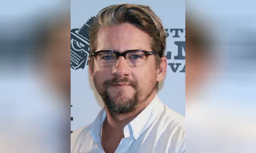 Zachary Knighton