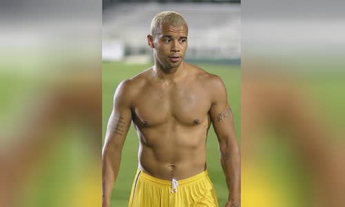 Deon Burton