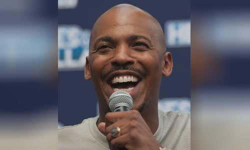 Mehcad Brooks