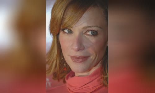 Lauren Holly