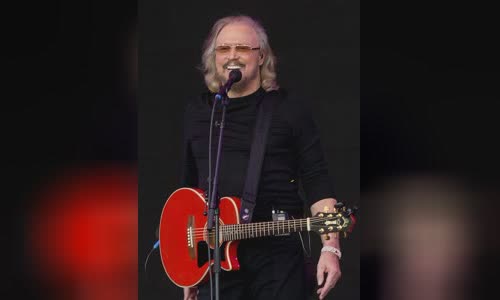 Barry Gibb