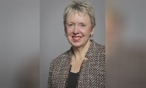 Lorely Burt