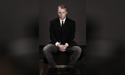 James McCartney