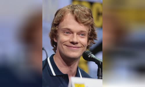 Alfie Allen
