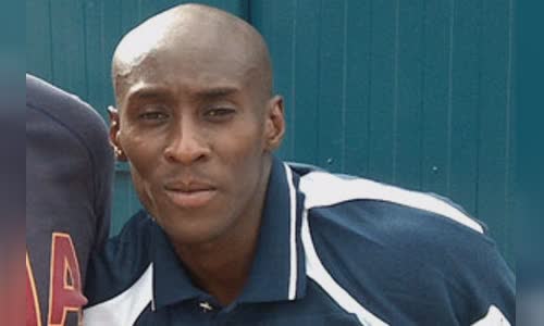 Lloyd Dyer