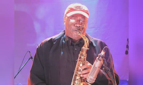 Oliver Lake