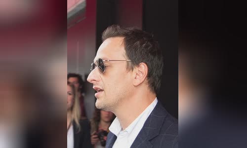 Josh Charles