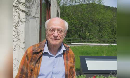 Jean-Pierre Serre
