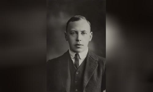 Alfred Noyes