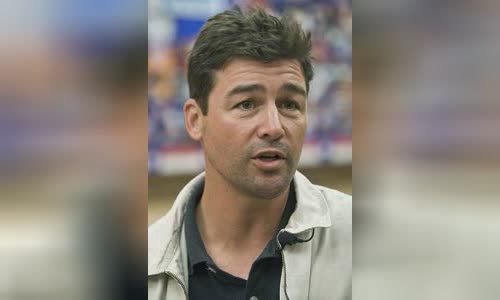 Kyle Chandler