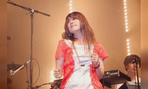 Ami Onuki