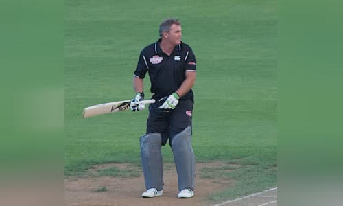 Martin Crowe