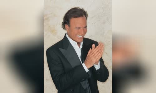 Julio Iglesias