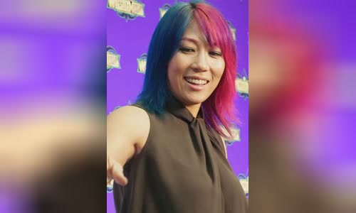 Asuka (wrestler)