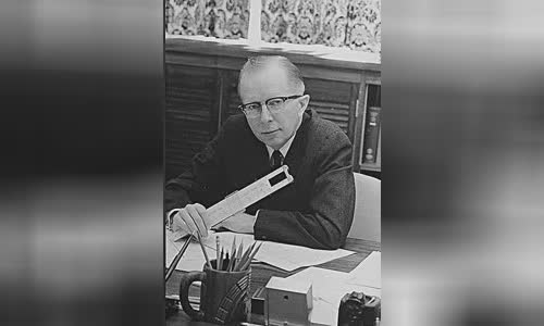 Paul McCracken (economist)