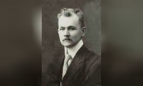 Bernhard Schmidt
