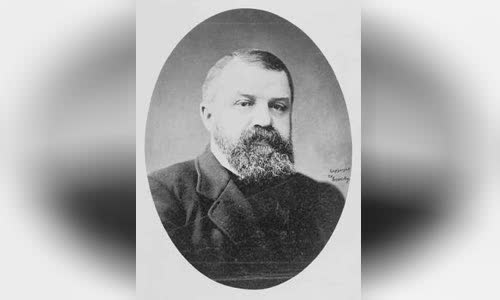 Dwight L. Moody