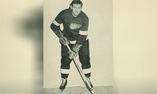Johnny Wilson (ice hockey)
