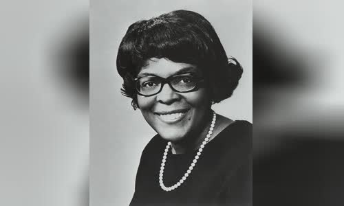 Cardiss Collins
