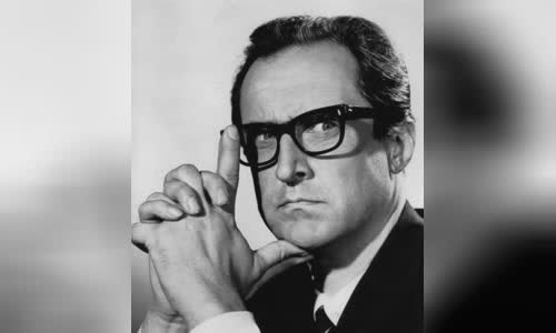 Roger Bowen