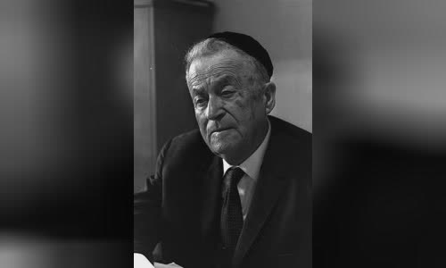 Shmuel Yosef Agnon