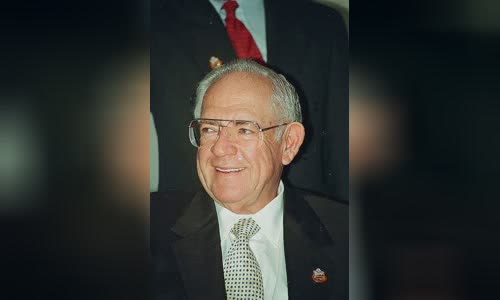 Dave Thomas (businessman)