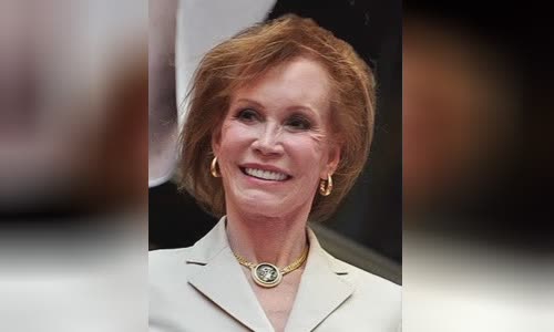 Mary Tyler Moore