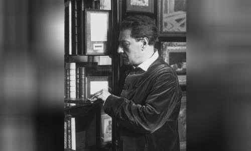 Sacha Guitry