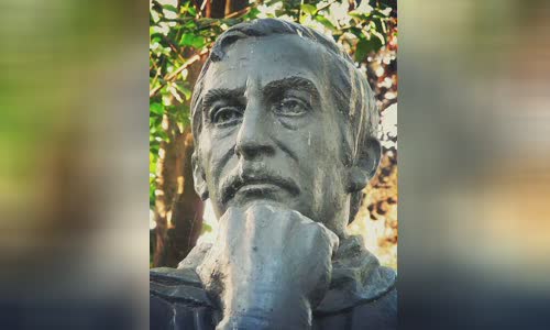 ?lhan Selçuk