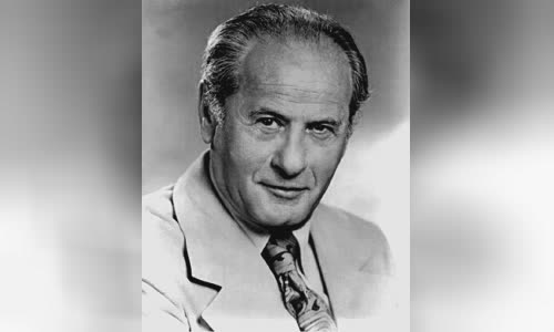 Eli Wallach