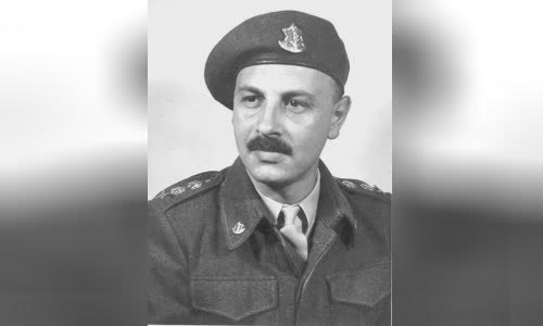 Yigael Yadin