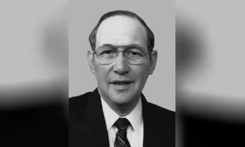 Steven Schiff