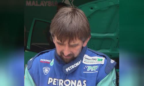 David Leslie (racing driver)