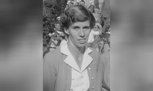 Doris Hart