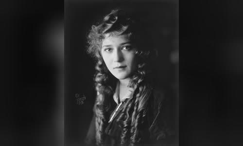 Mary Pickford