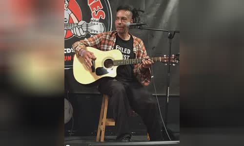 Chuck Mosley