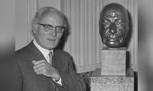 Piet Esser