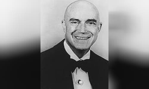 Keene Curtis