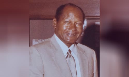 Tom Bradley (American politician)