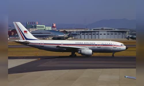China Airlines Flight 140