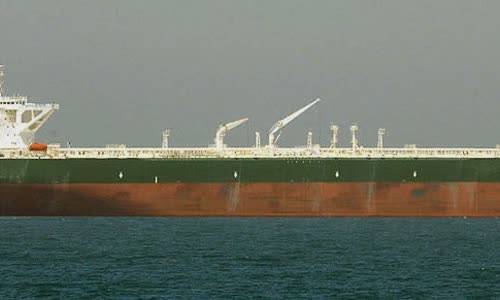 Oil tanker