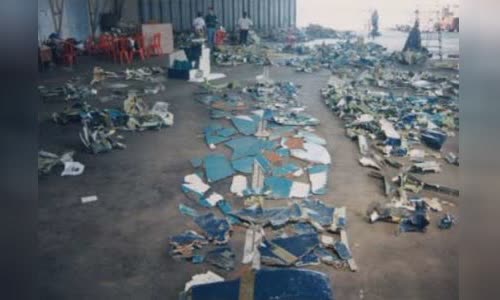 SilkAir Flight 185