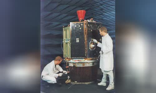 Clementine (spacecraft)