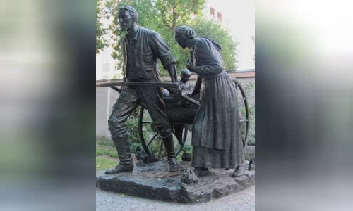 Mormon handcart pioneers