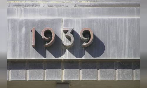 1939